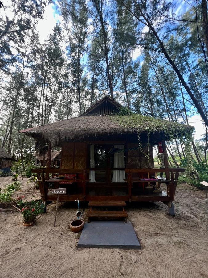 Horizon Eco Resort Ko Phra Thong Exteriör bild