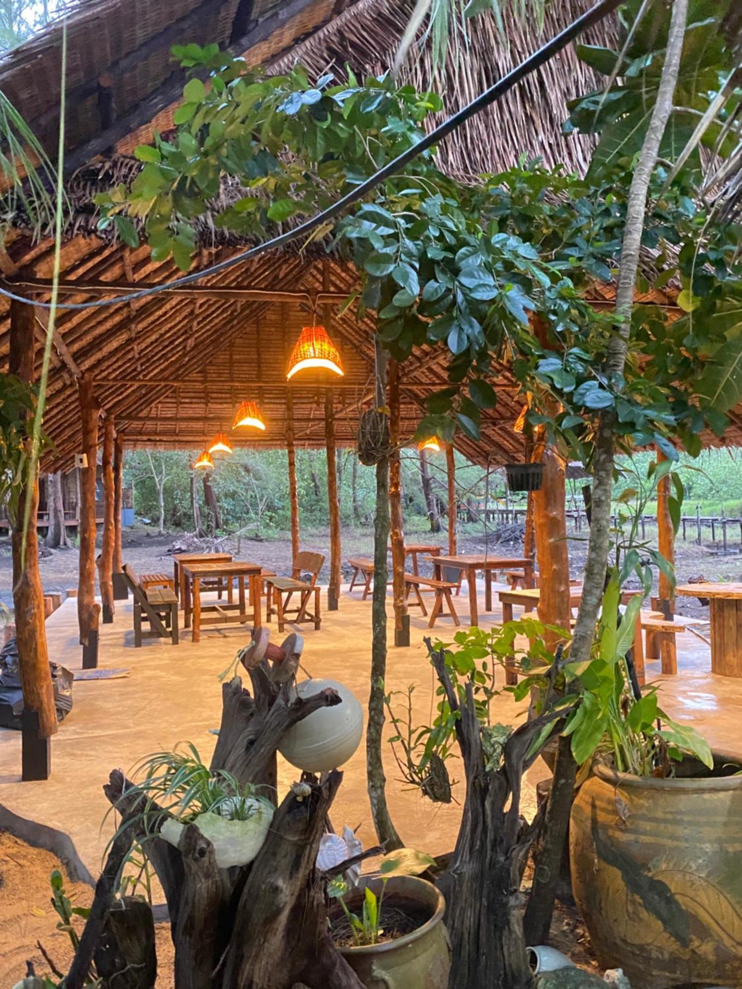 Horizon Eco Resort Ko Phra Thong Exteriör bild