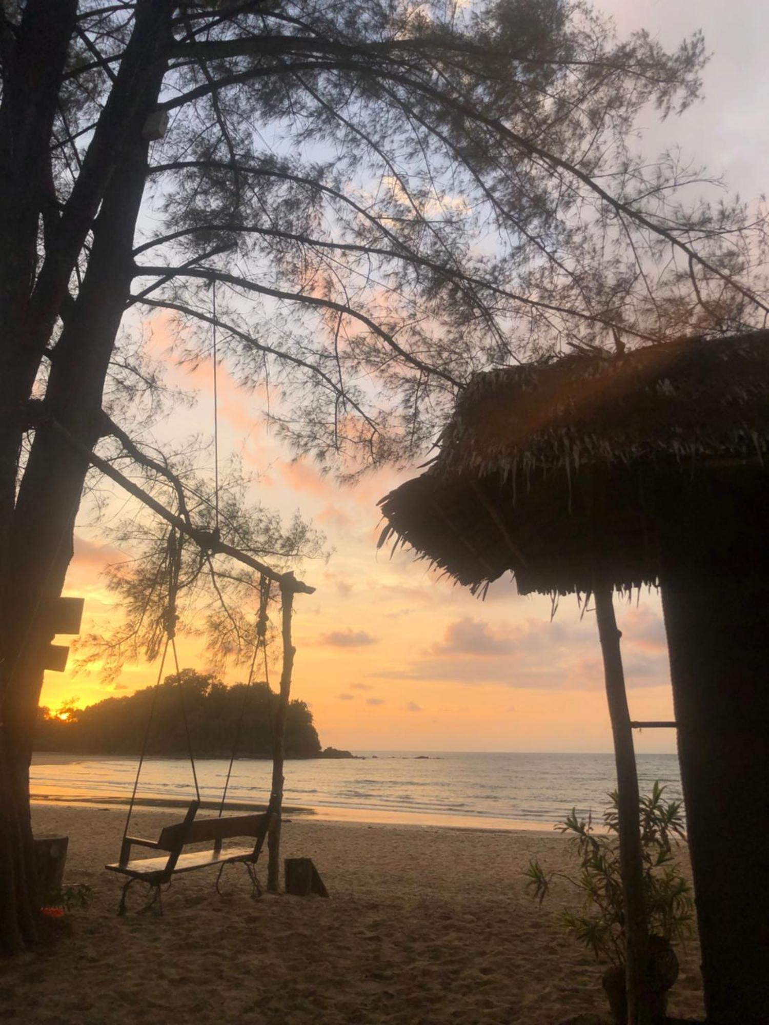 Horizon Eco Resort Ko Phra Thong Exteriör bild