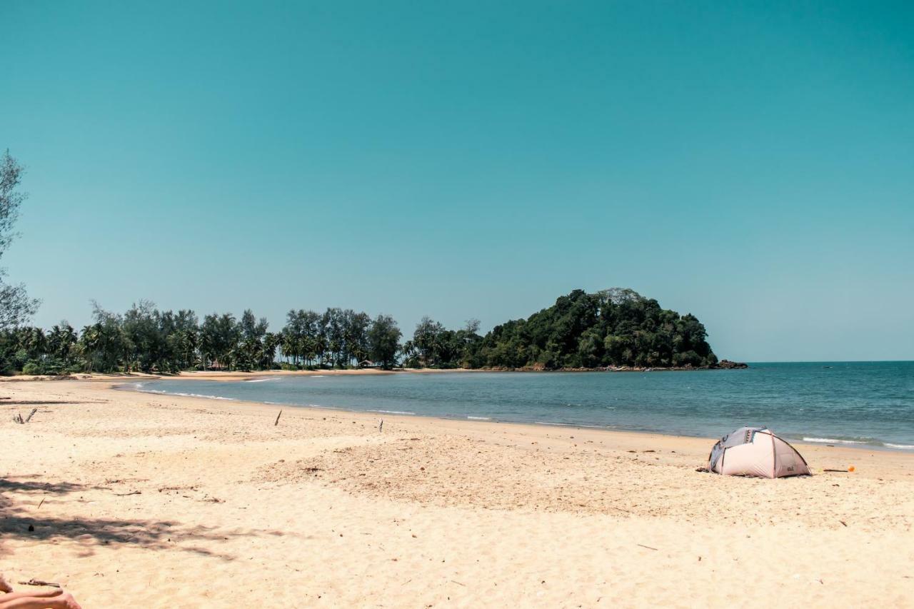 Horizon Eco Resort Ko Phra Thong Exteriör bild