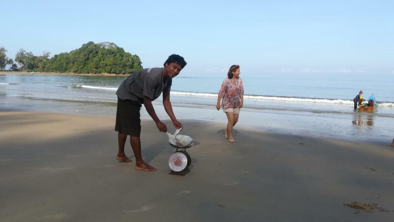 Horizon Eco Resort Ko Phra Thong Exteriör bild
