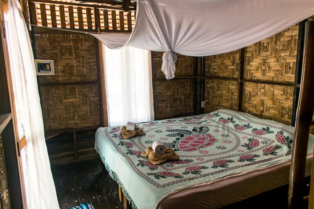 Horizon Eco Resort Ko Phra Thong Exteriör bild